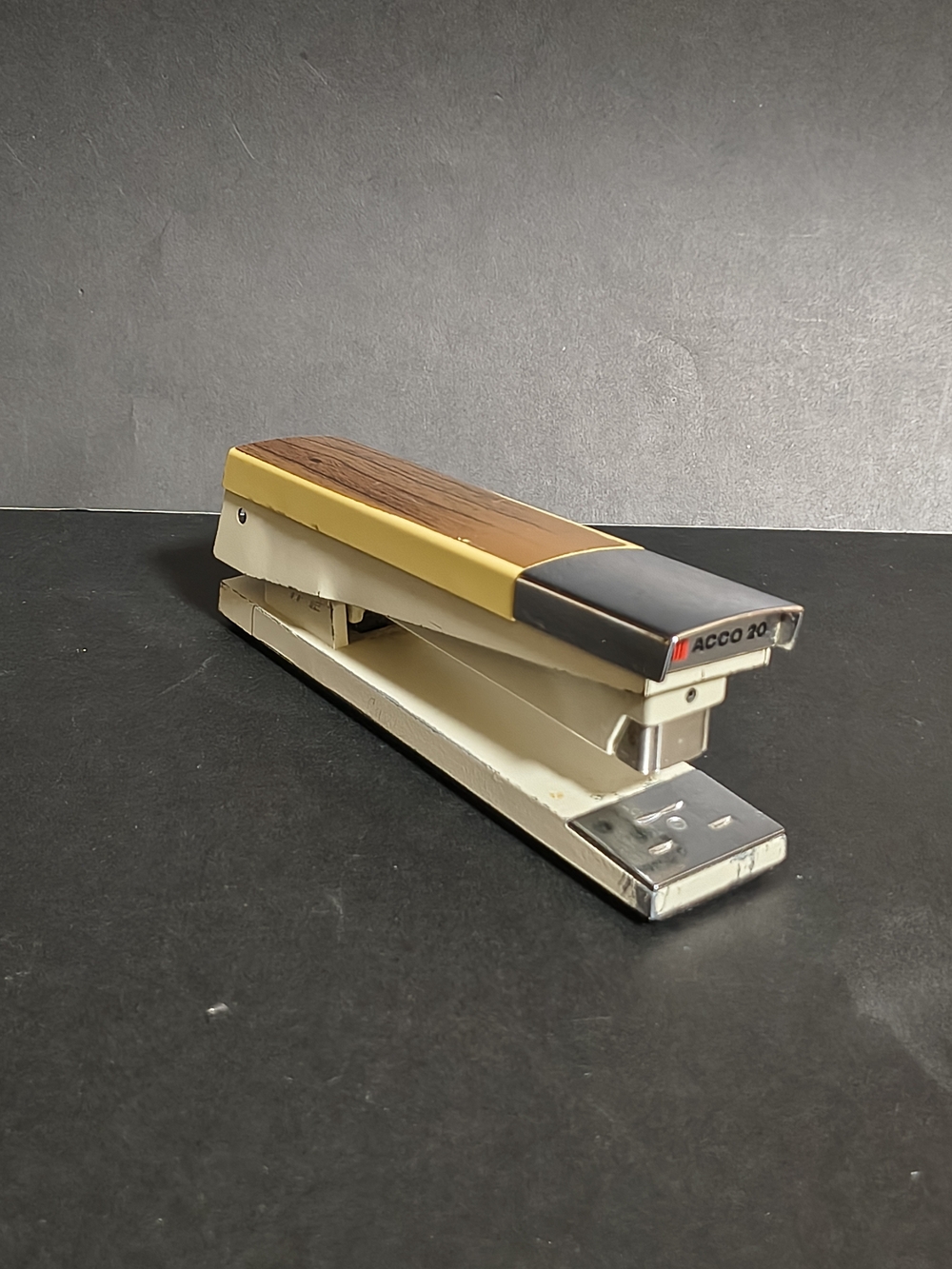 Vintage ACCO 20 STAPLER FRONT LOAD MADE IN USA Retro